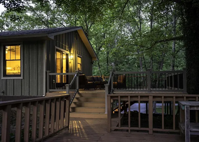 Holiday home Family-friendly 3br W Bunk & Yard *