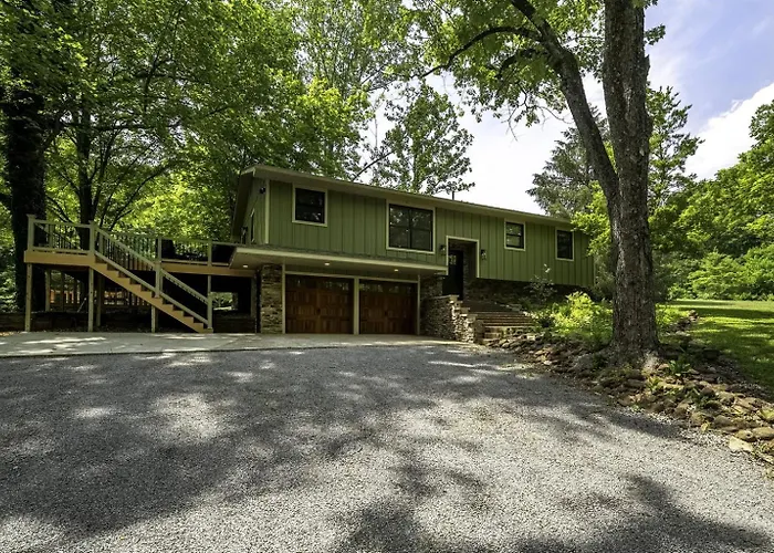 Family-friendly 3br W Bunk & Yard Holiday home Simpson