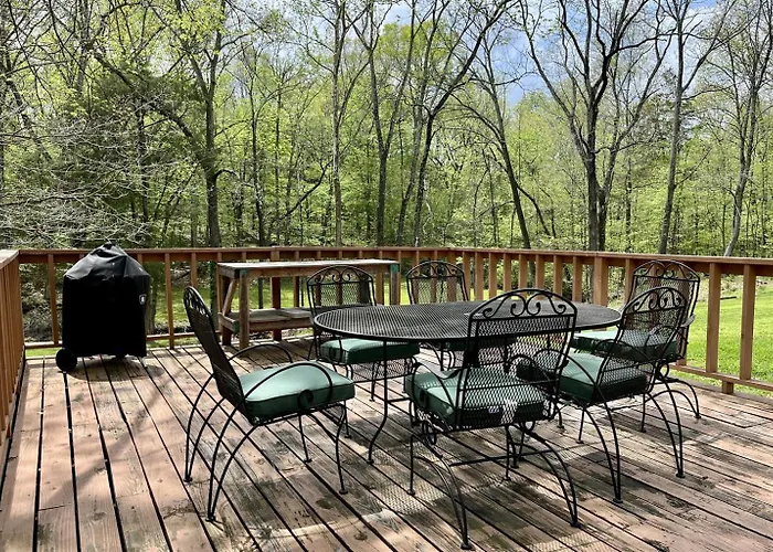 Family-friendly 3br W Bunk & Yard Simpson