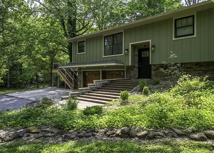 Family-friendly 3br W Bunk & Yard Holiday home Simpson