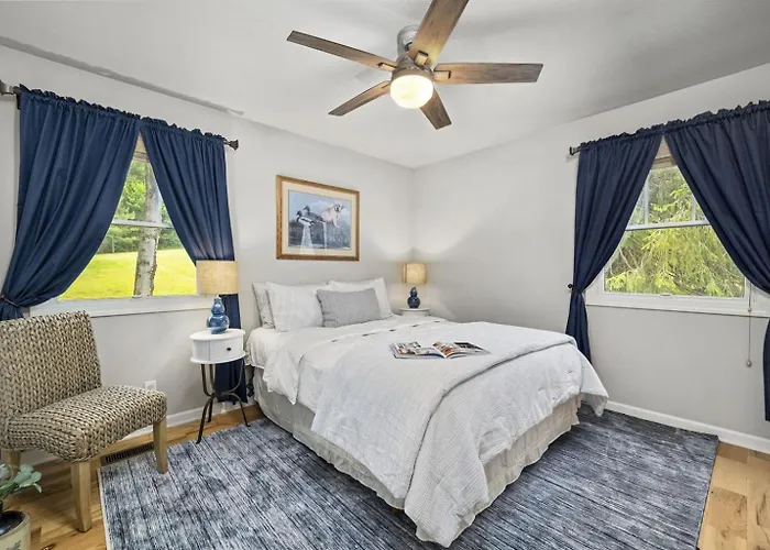 Family-friendly 3br W Bunk & Yard * Simpson