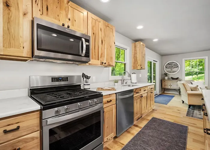 Holiday home Family-friendly 3br W Bunk & Yard *