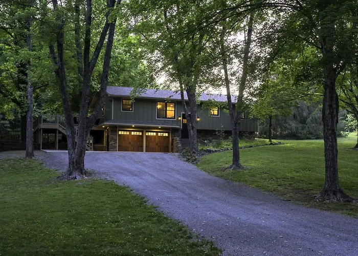 Family-friendly 3br W Bunk & Yard Simpson